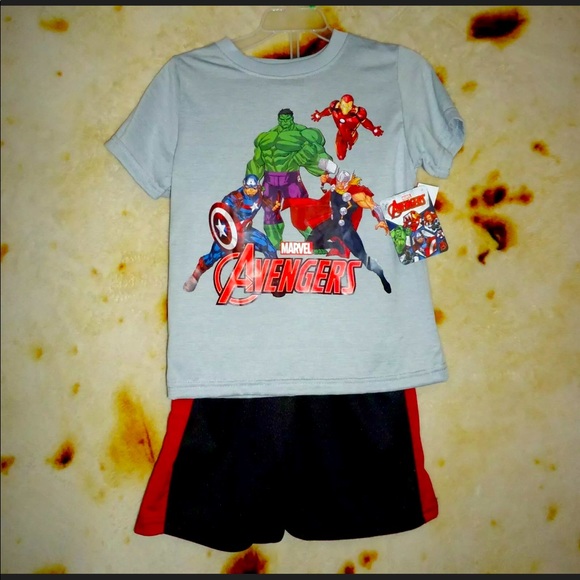 Other - Marvel Spiderman Boys Outfit T-Shirt and Shorts